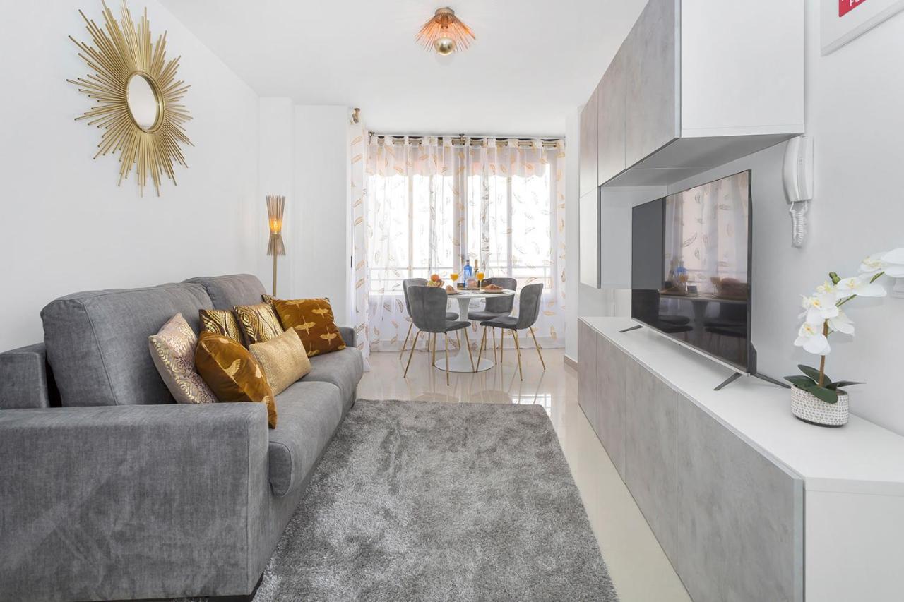Reel Apartments- Walk To The And Centre Appartement Torrevieja